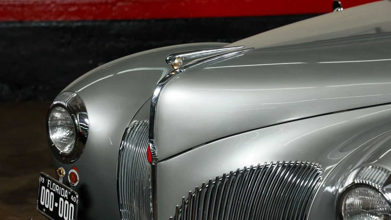1940 Lincoln Zephyr - Image 7 of 31