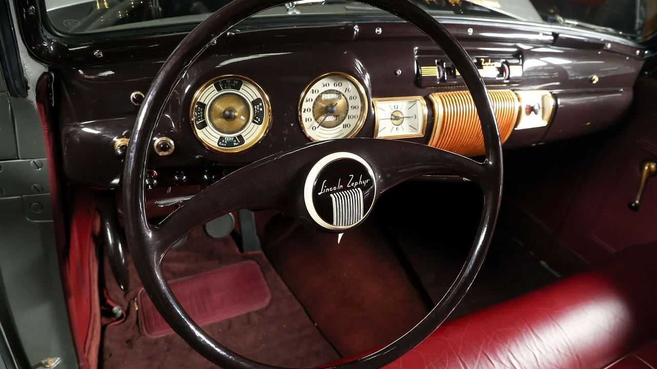 1940 Lincoln Zephyr - Image 31 of 31