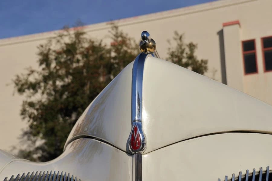 1940 Lincoln Continental 1st Gen - Image 10 of 31