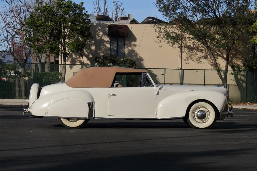 1940 Lincoln Continental 1st Gen - Image 2 of 31