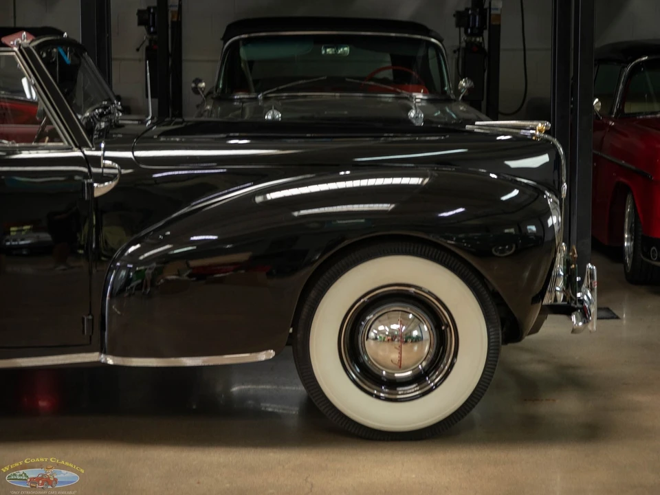 1940 Lincoln Zephyr - Image 4 of 31
