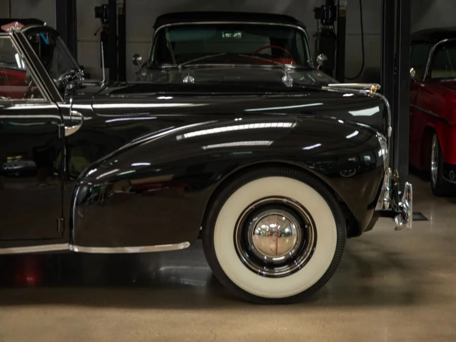 1940 Lincoln Zephyr - Image 17 of 31