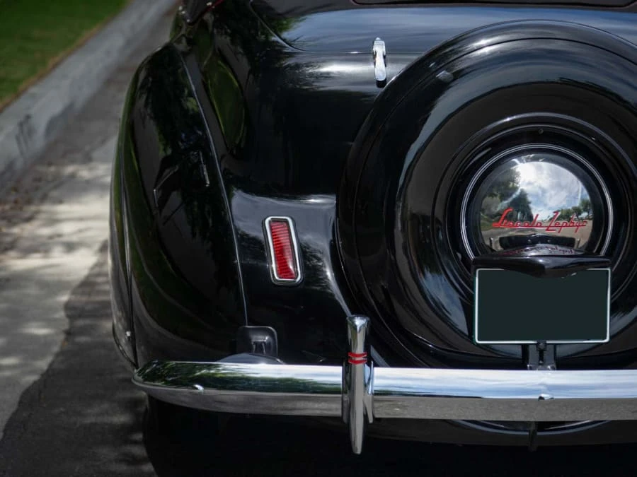 1940 Lincoln Zephyr - Image 26 of 31