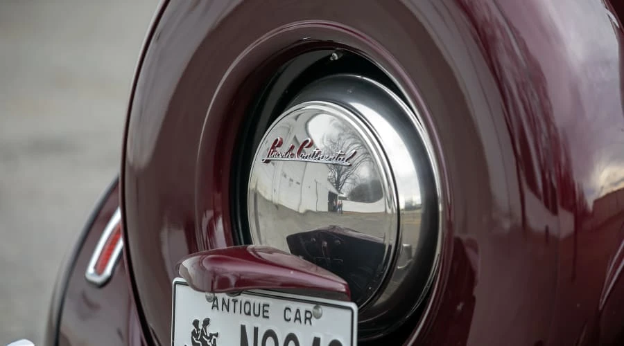 1940 Lincoln Zephyr - Image 21 of 31