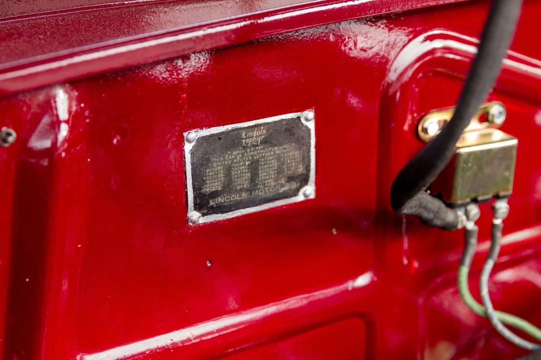 1940 Lincoln Zephyr - Image 11 of 17