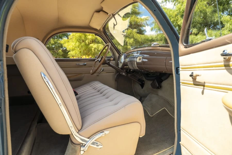 1940 Lincoln Continental 1st Gen - Image 24 of 31