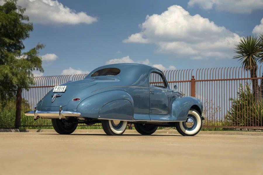 1940 Lincoln Continental 1st Gen - Image 3 of 31