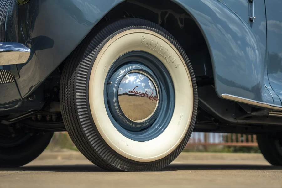 1940 Lincoln Continental 1st Gen - Image 9 of 31