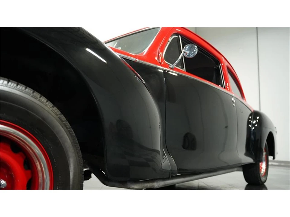1940 Lincoln Zephyr - Image 21 of 31