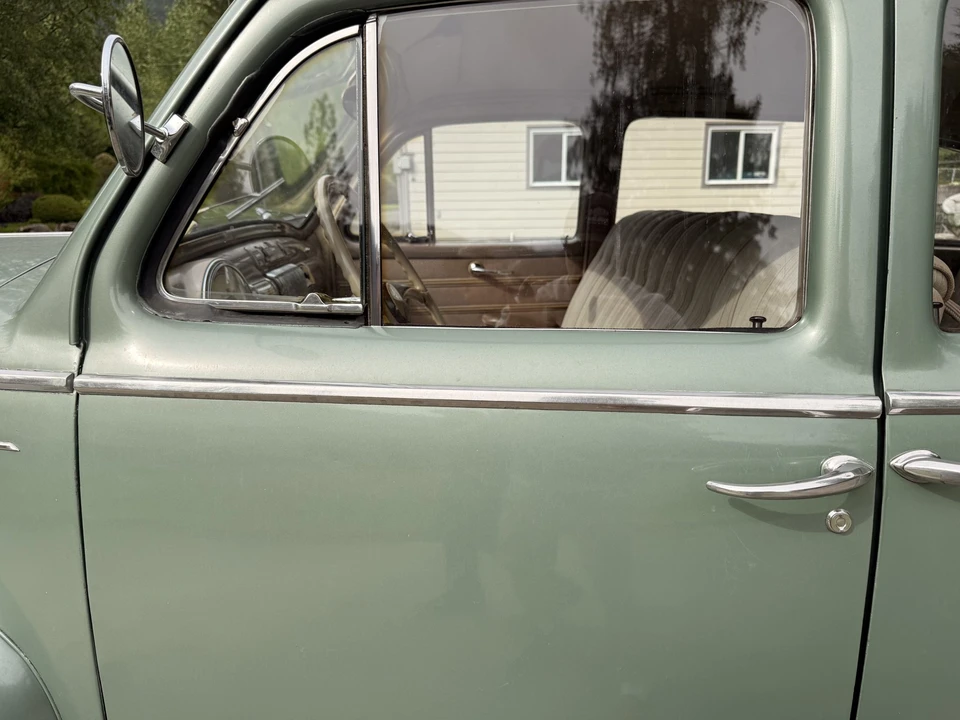 1940 Lincoln Zephyr - Image 26 of 31