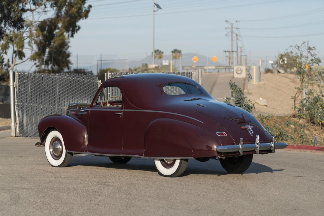 1940 Lincoln Zephyr - Image 13 of 31