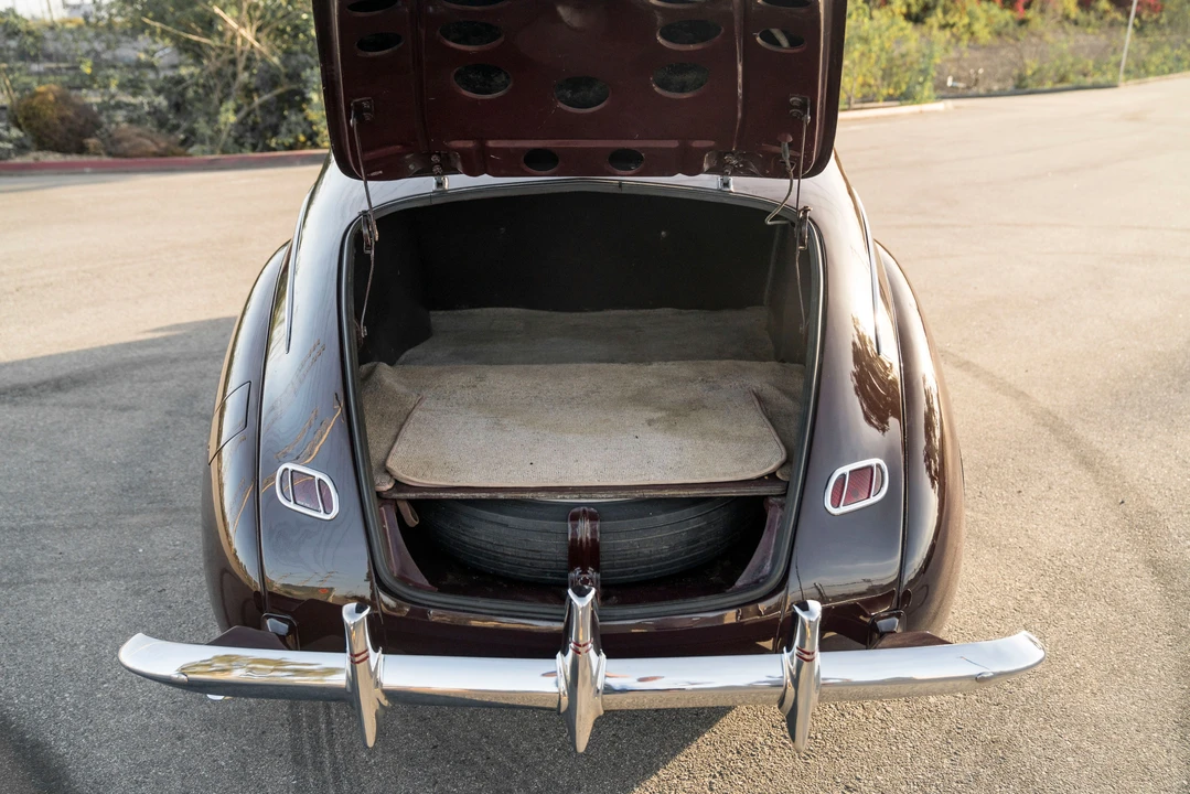 1940 Lincoln Zephyr - Image 23 of 31