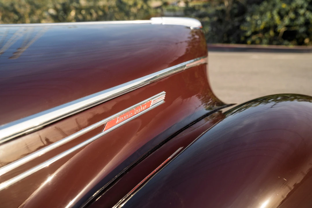 1940 Lincoln Zephyr - Image 30 of 31