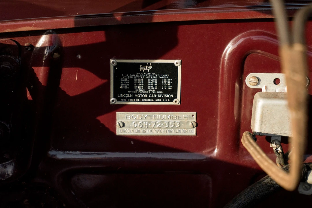 1940 Lincoln Zephyr - Image 26 of 31
