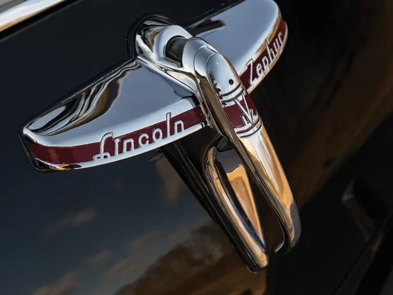 1940 Lincoln Zephyr - Image 21 of 31