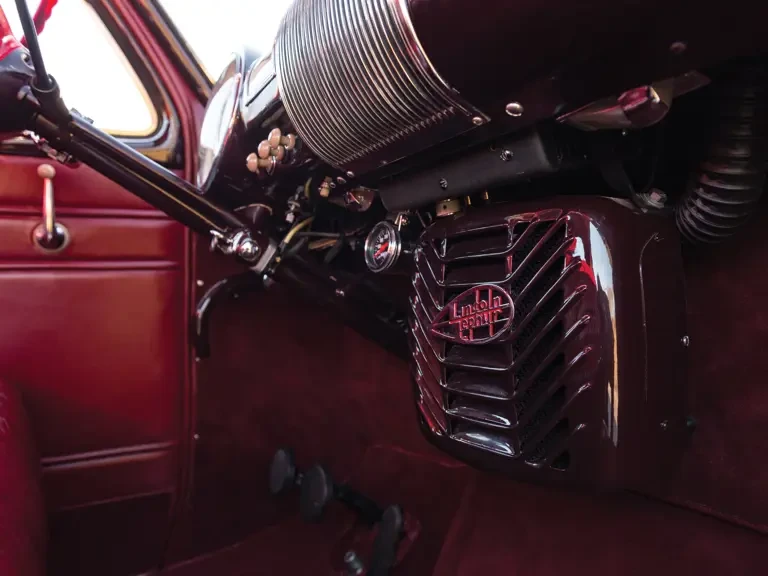 1940 Lincoln Zephyr - Image 17 of 31