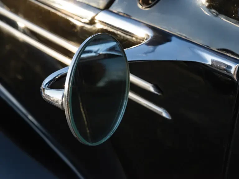 1940 Lincoln Zephyr - Image 25 of 31