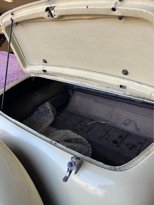 1940 Lincoln Continental 1st Gen - Image 7 of 19