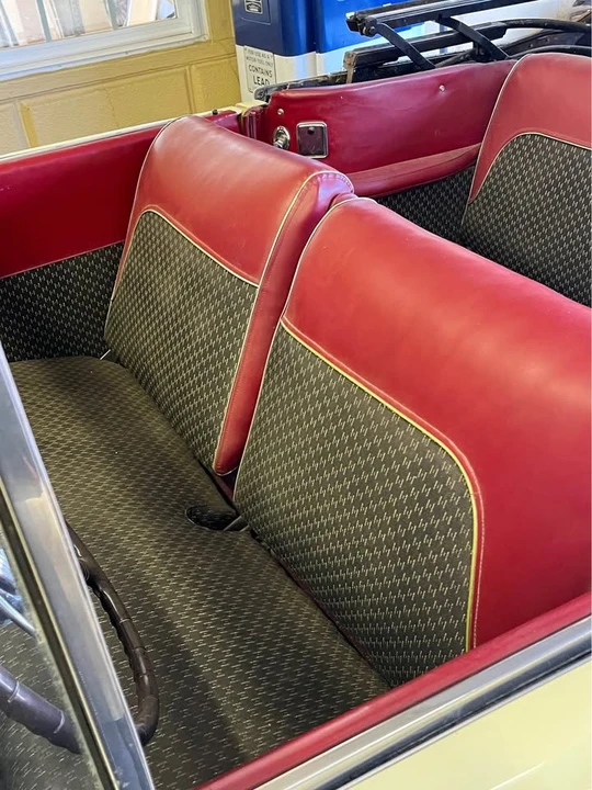 1940 Lincoln Continental 1st Gen - Image 15 of 19