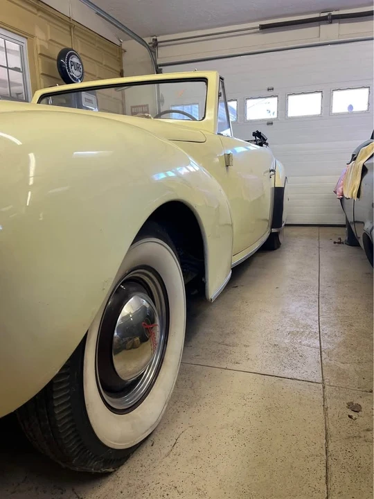 1940 Lincoln Continental 1st Gen - Image 2 of 19