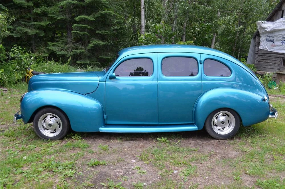 1940 Mercury Eight - Image 5 of 5