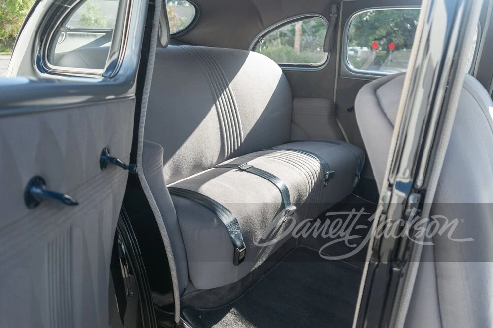 1940 Mercury Eight - Image 7 of 27