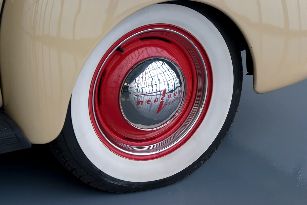 1940 Mercury Eight - Image 2 of 4