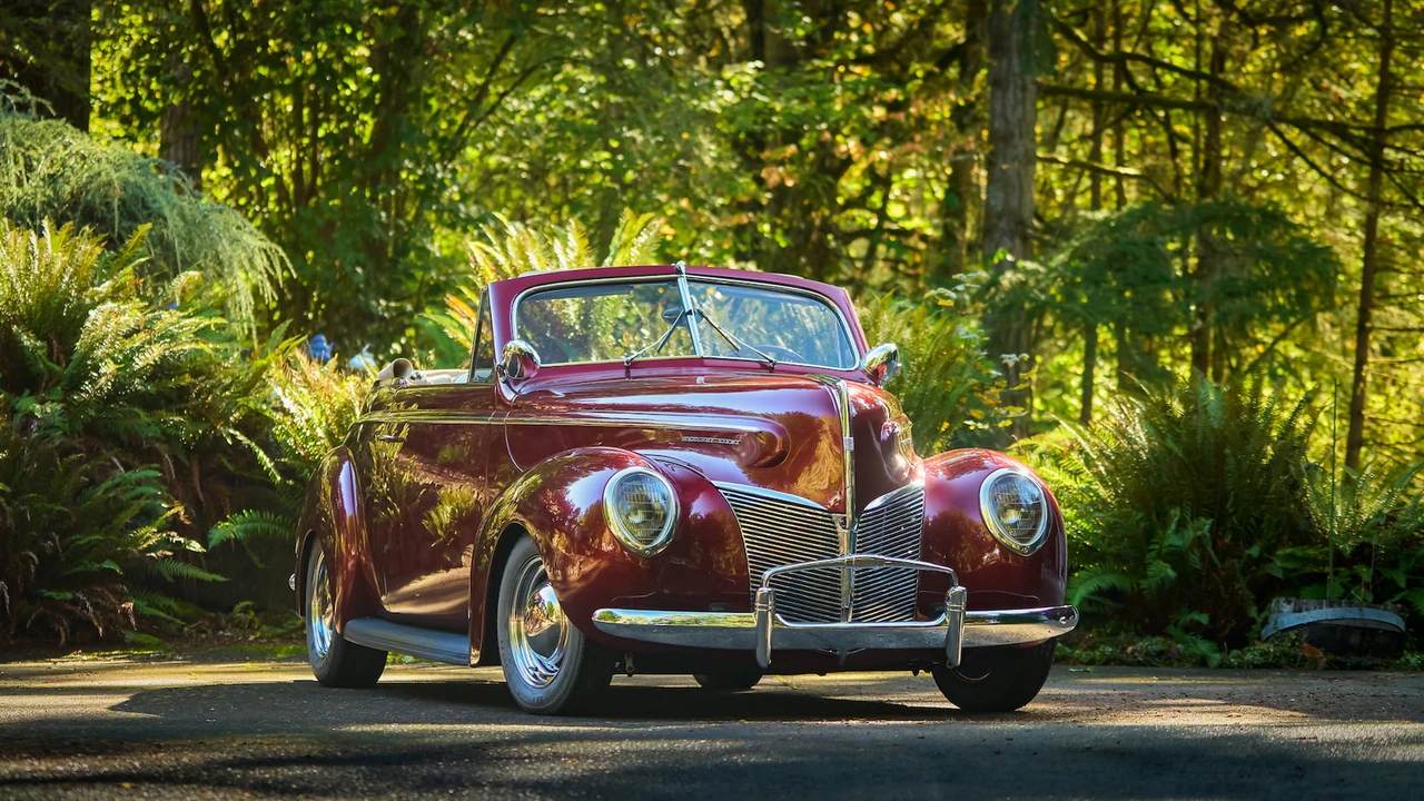 1940 Mercury Eight - Image 12 of 31