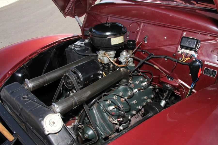 1940 Mercury Eight - Image 6 of 11
