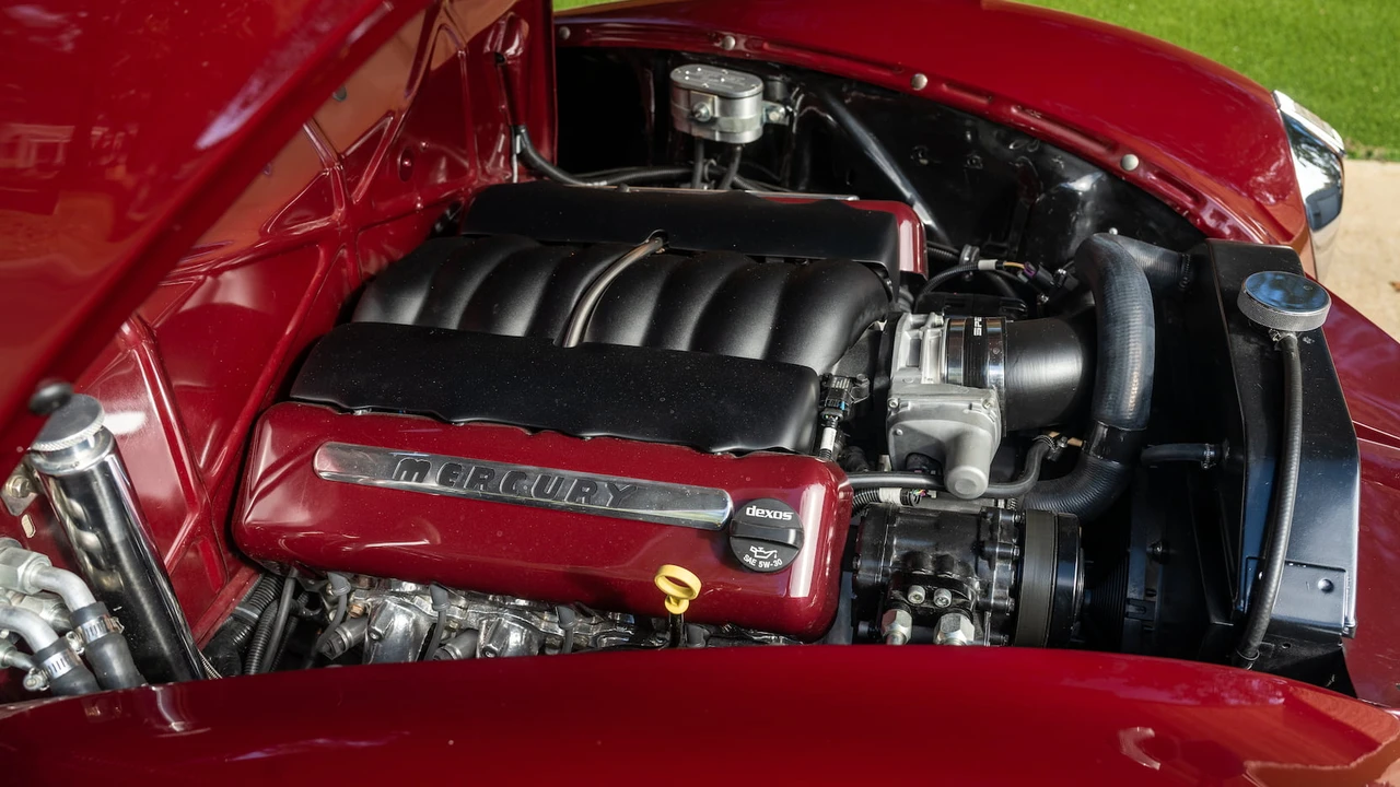 1940 Mercury Eight - Image 7 of 21
