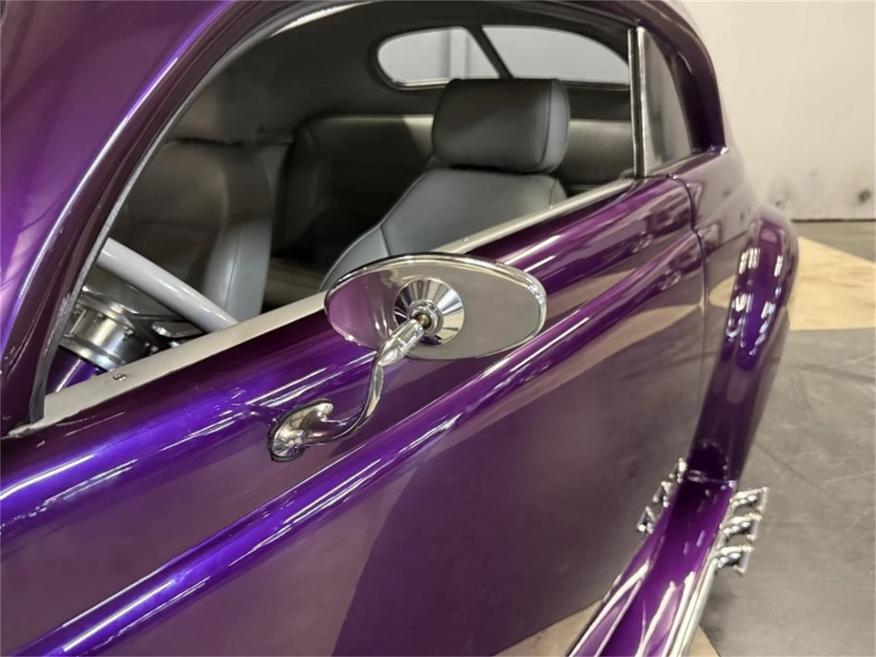 1940 Mercury Eight - Image 17 of 31