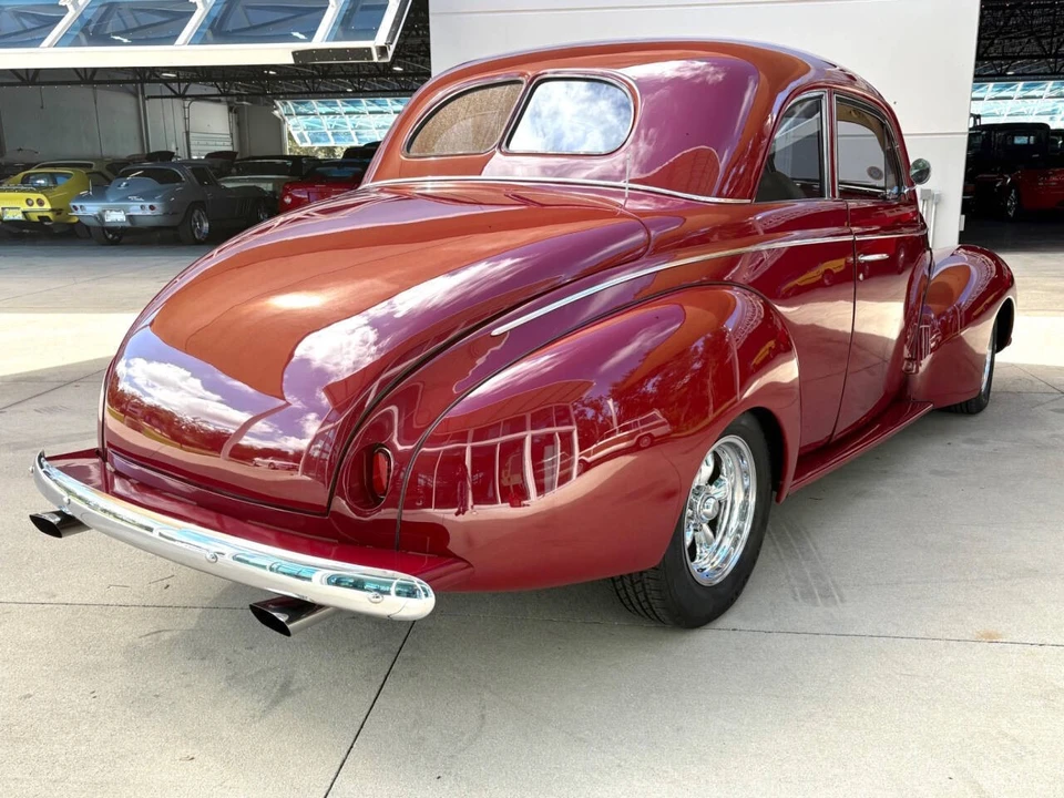 1940 Mercury Eight - Image 5 of 12