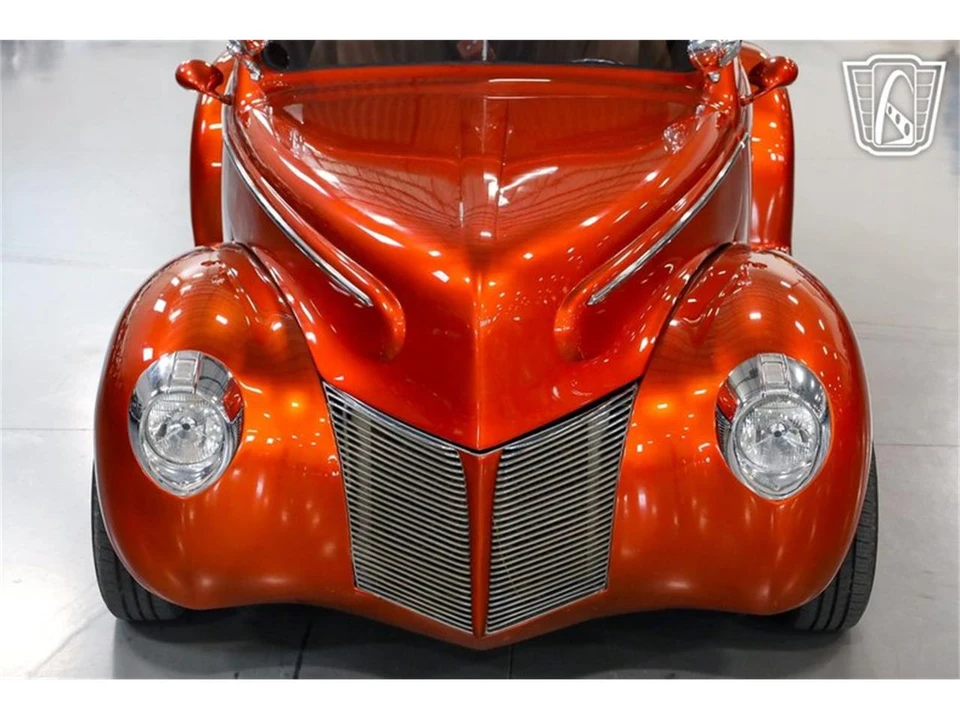 1940 Mercury Eight - Image 8 of 31