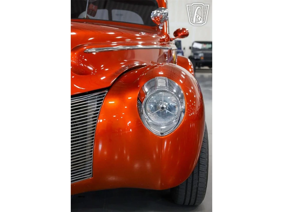 1940 Mercury Eight - Image 10 of 31