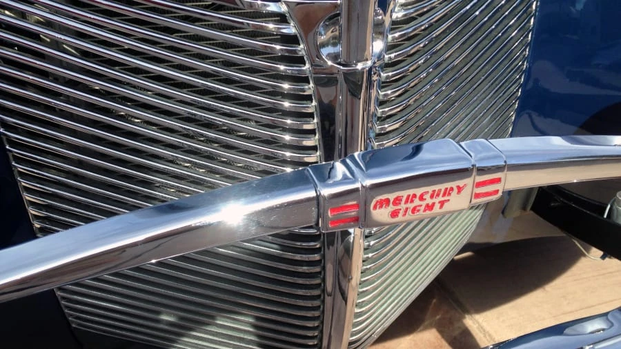 1940 Mercury Eight - Image 9 of 10