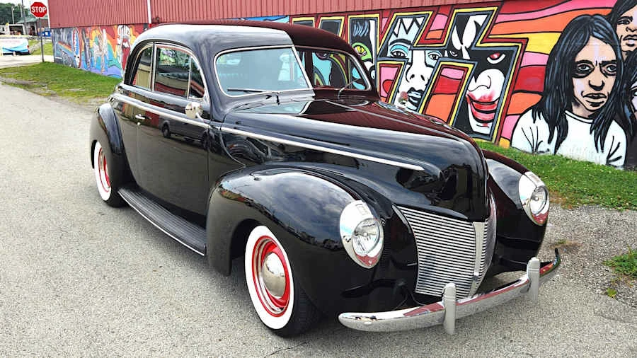 1940 Mercury Eight - Image 6 of 30