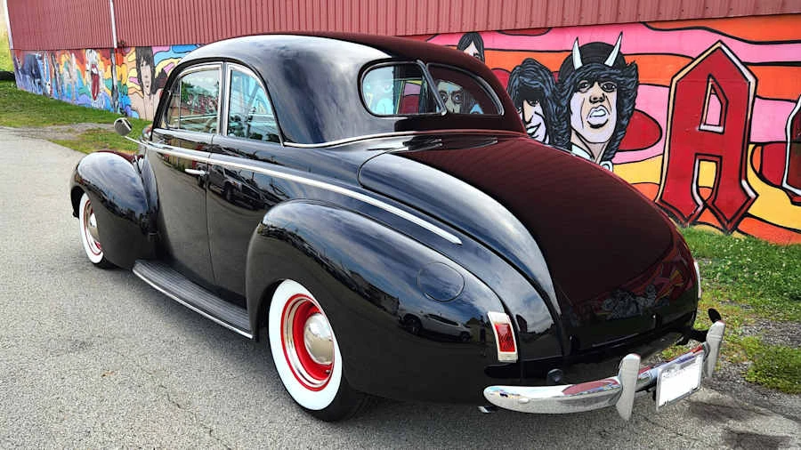 1940 Mercury Eight - Image 8 of 30