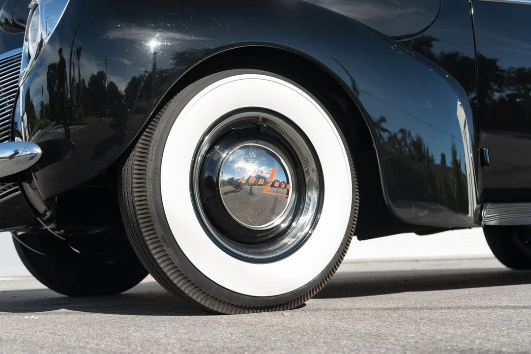 1940 Mercury Eight - Image 11 of 21