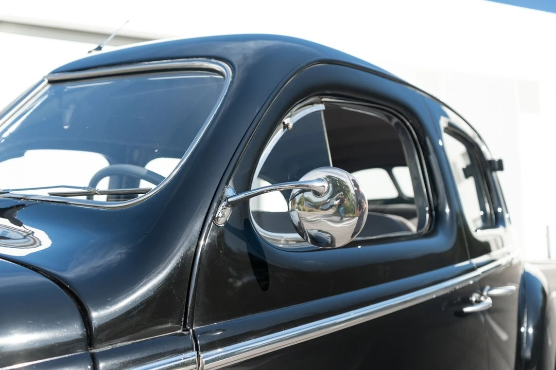 1940 Mercury Eight - Image 4 of 21
