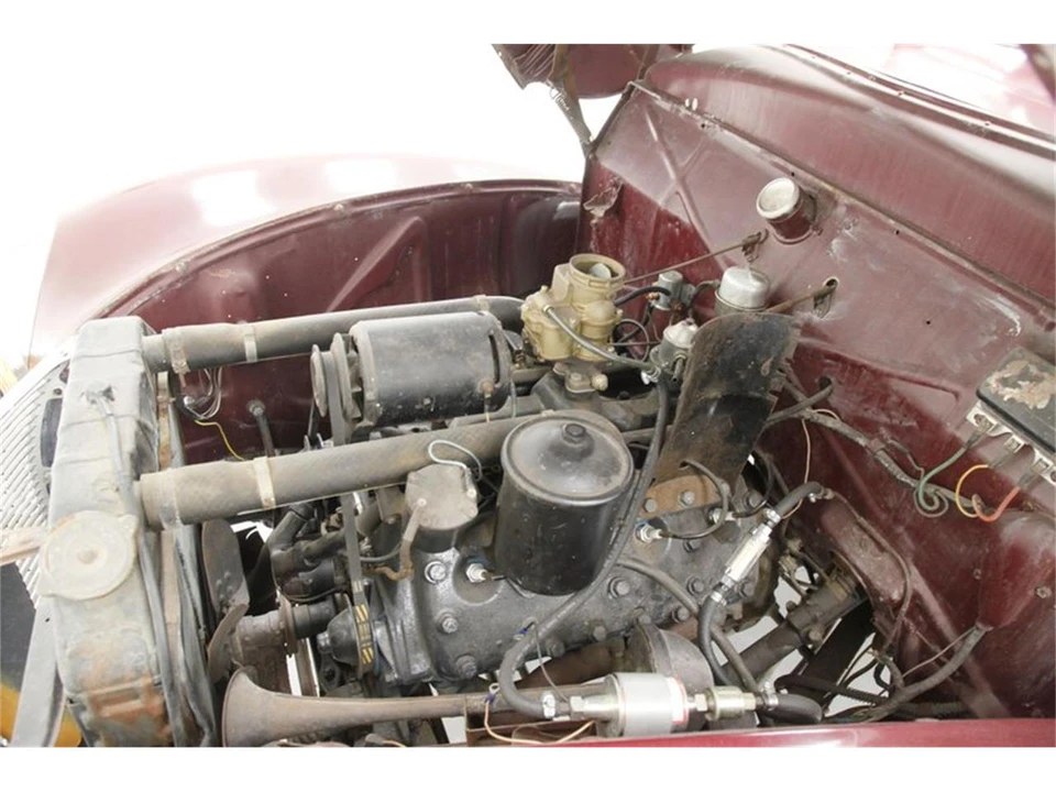 1940 Mercury Eight - Image 11 of 31