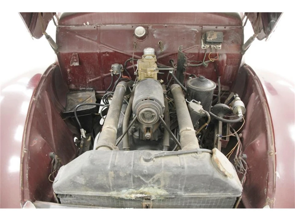 1940 Mercury Eight - Image 9 of 31