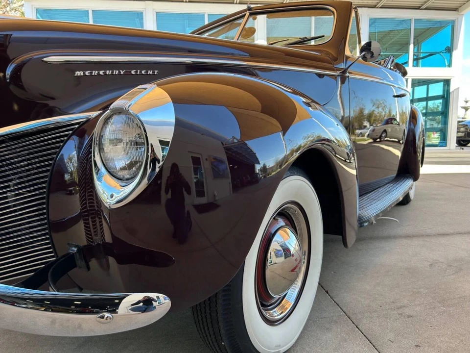 1940 Mercury Eight - Image 13 of 31