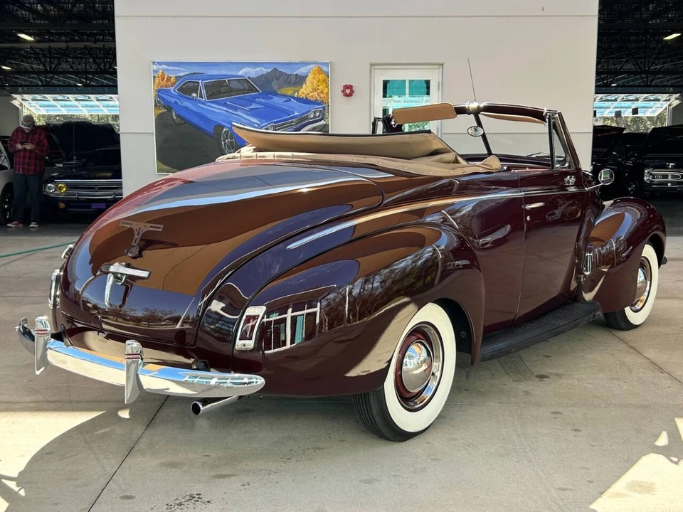 1940 Mercury Eight - Image 5 of 31
