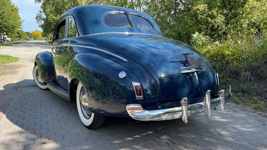 1940 Mercury Eight - Image 2 of 9