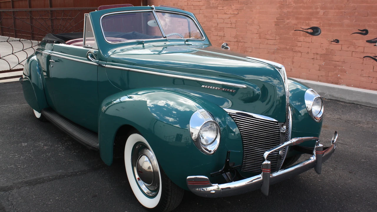 1940 Mercury Eight - Image 10 of 17