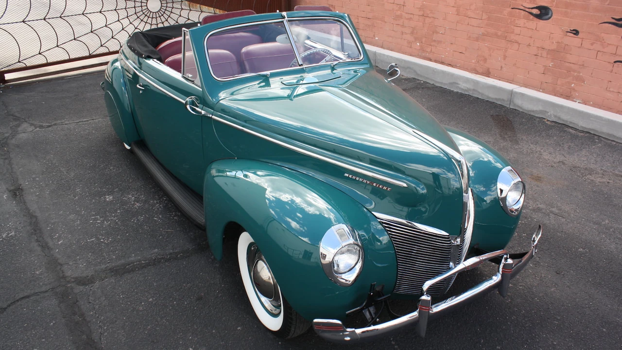 1940 Mercury Eight - Image 11 of 17