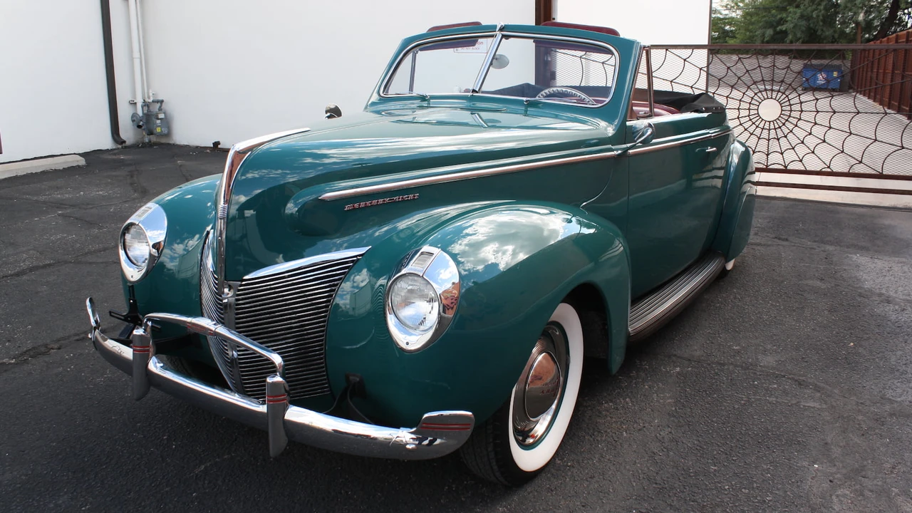 1940 Mercury Eight - Image 12 of 17