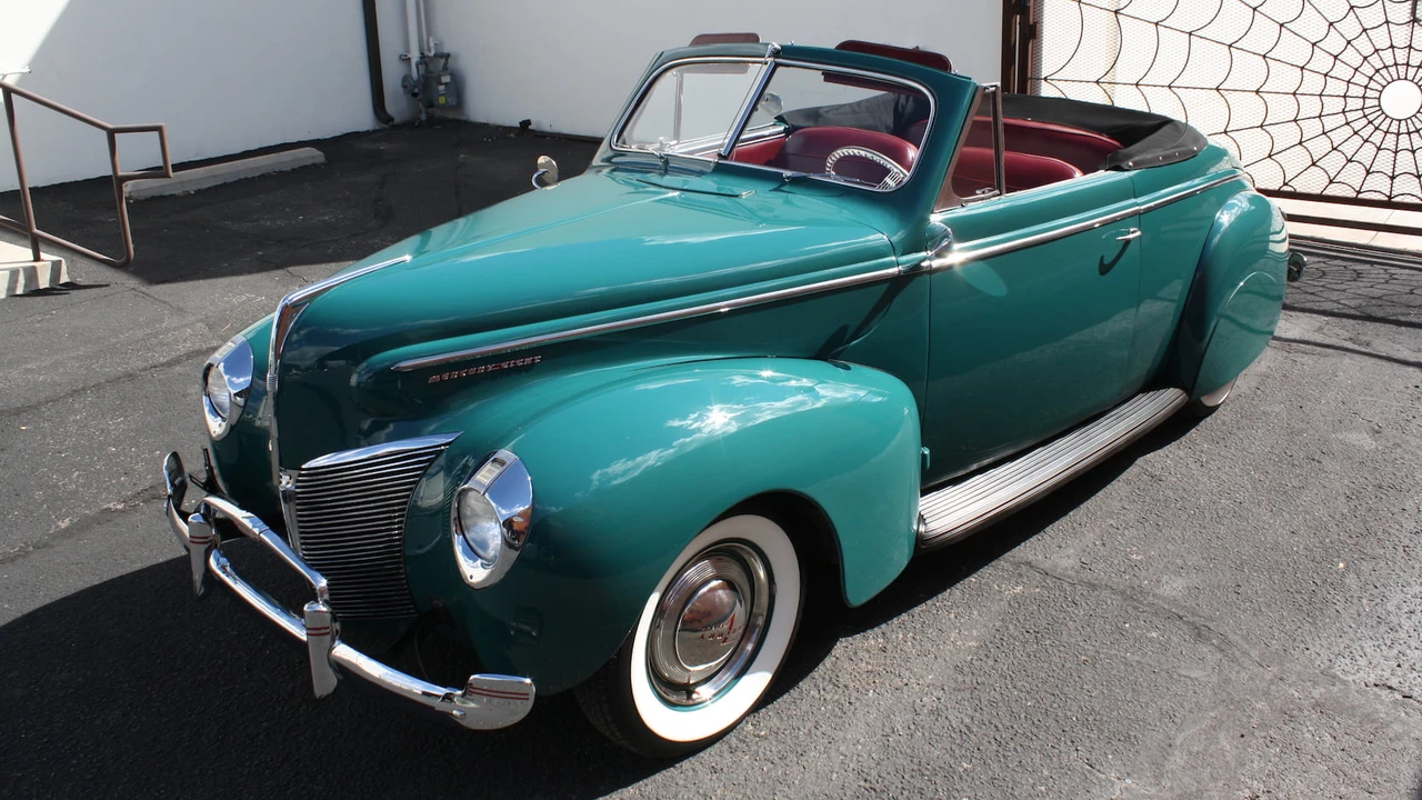 1940 Mercury Eight - Image 17 of 17