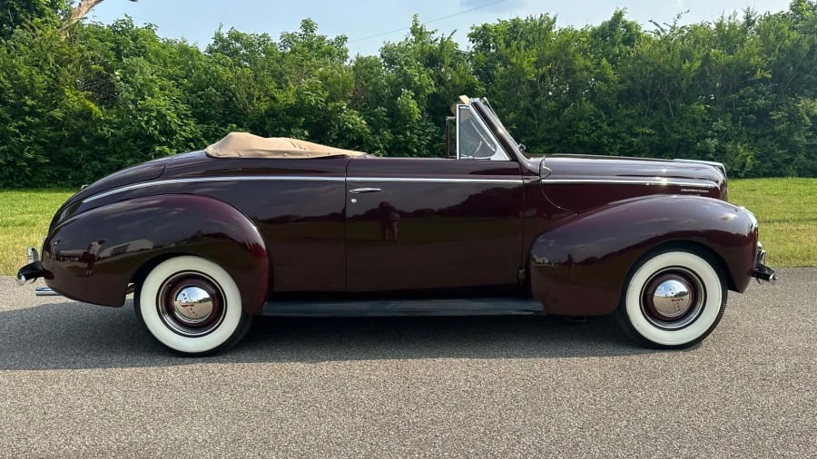 1940 Mercury Eight - Image 2 of 13