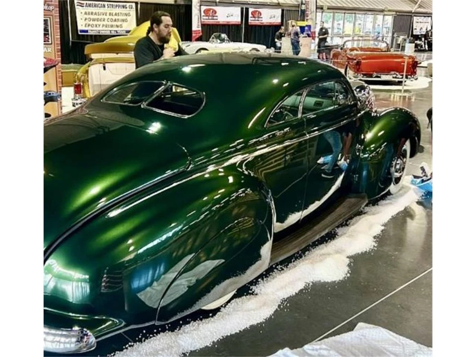 1940 Mercury Eight - Image 9 of 11